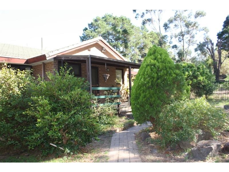 10 Kirribilli Road, New Gisborne VIC 3438
