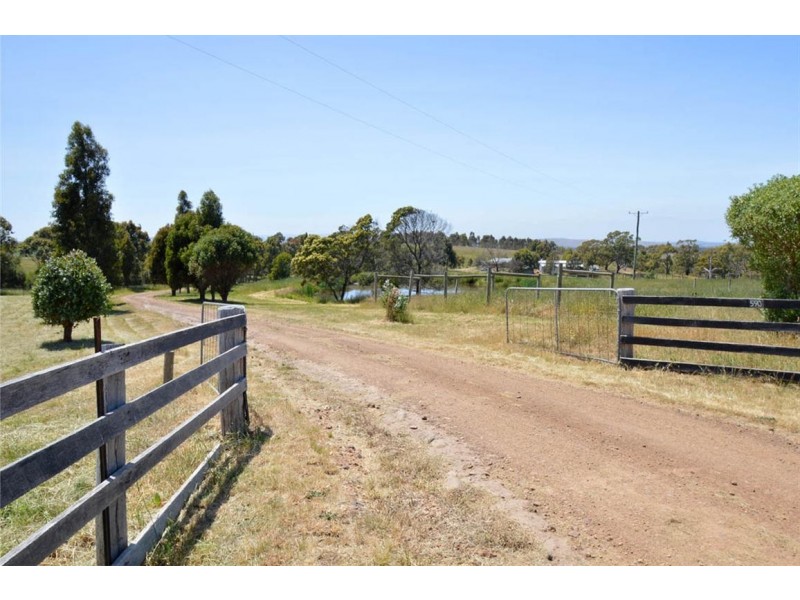 590 KENNEDYS LANE, Chintin VIC 3756