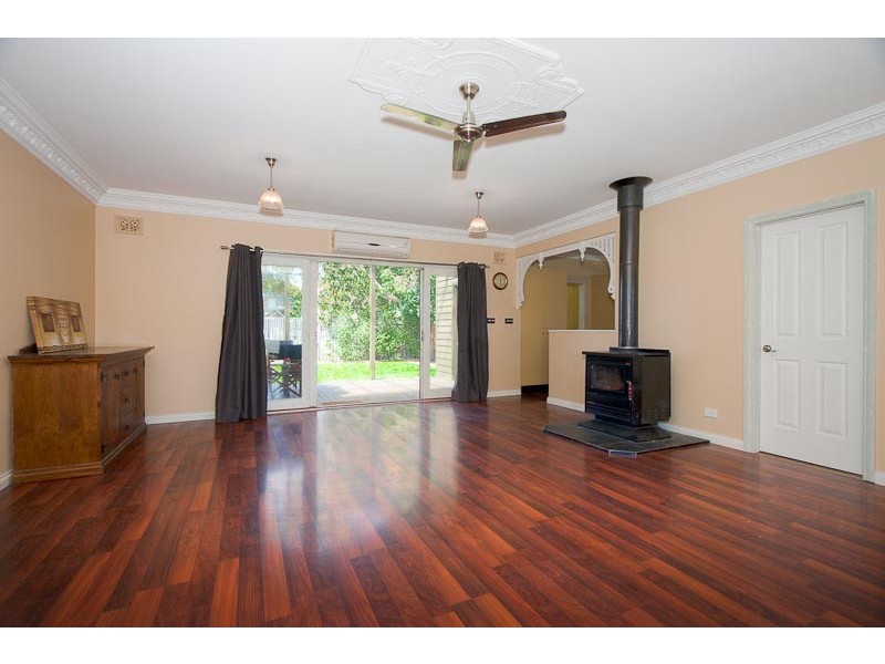 9 Sutherlands Road, Riddells Creek VIC 3431