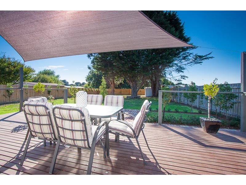 70 Station Street, Romsey VIC 3434