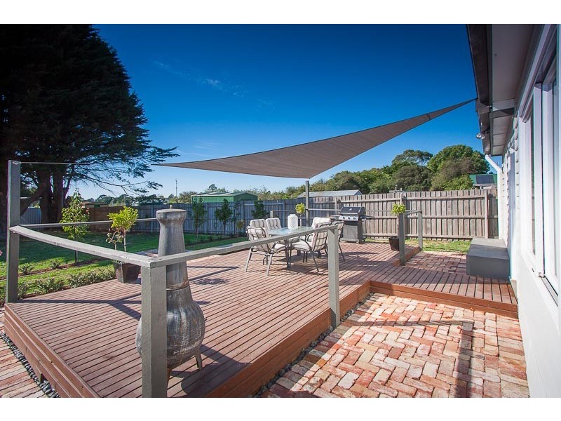 70 Station Street, Romsey VIC 3434