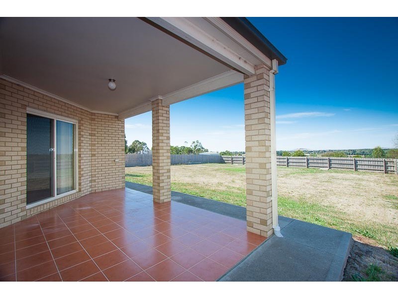 9 Cassandra Close, Gisborne VIC 3437