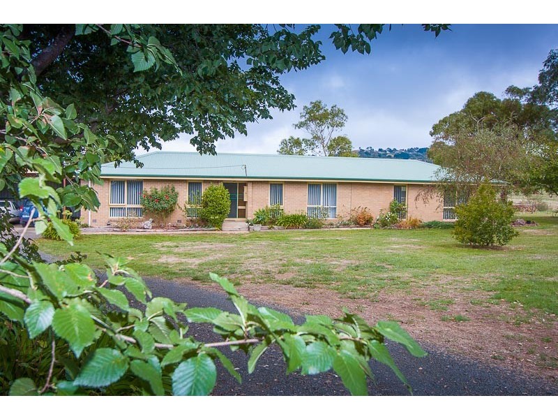 83 McGEORGE ROAD, Gisborne South VIC 3437