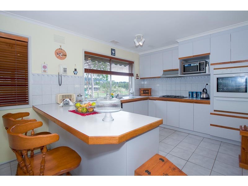 83 McGEORGE ROAD, Gisborne South VIC 3437