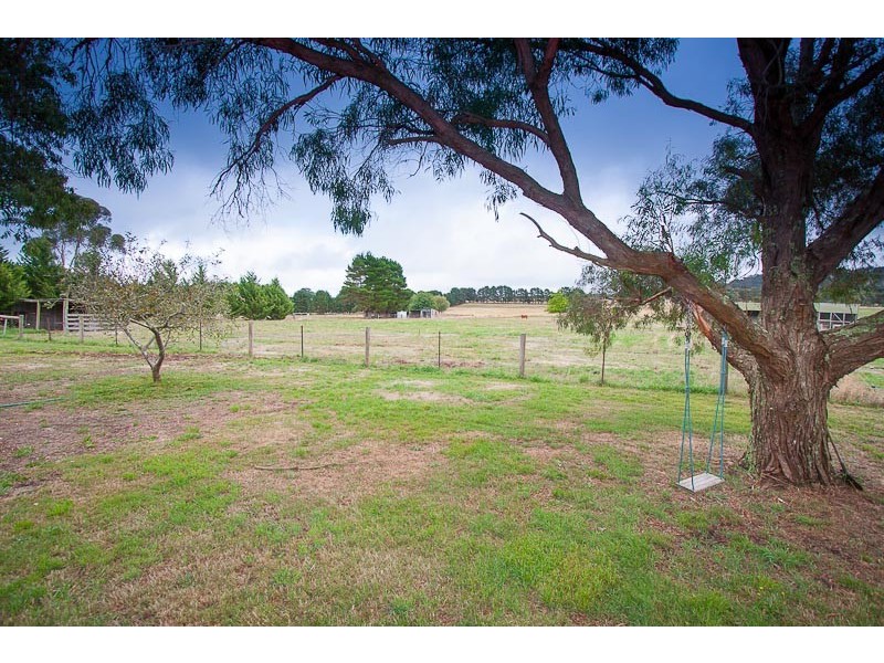 83 McGEORGE ROAD, Gisborne South VIC 3437