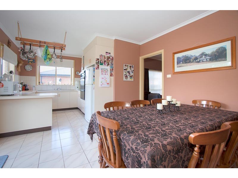 19 Mountain View Way, Gisborne VIC 3437