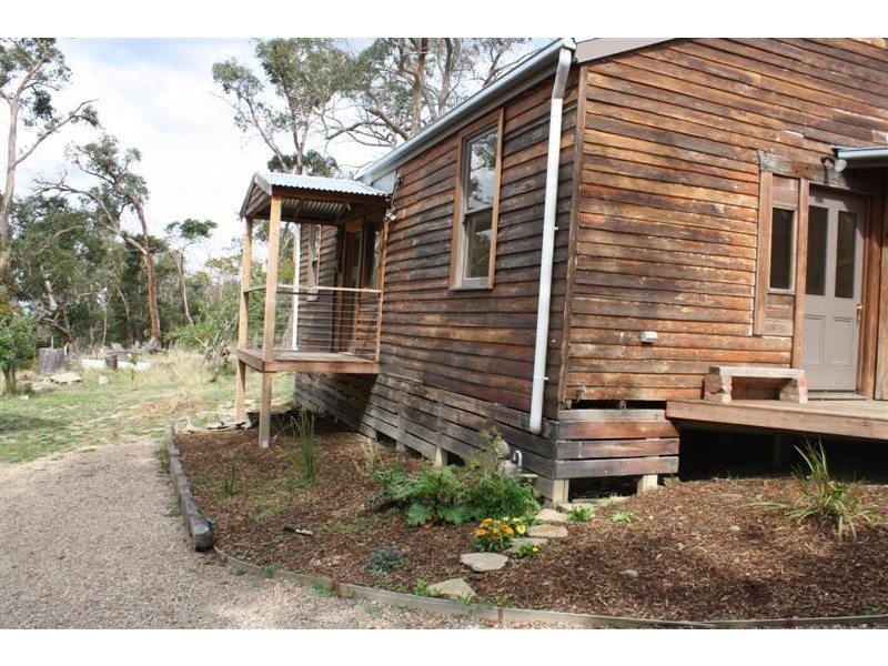 1 Simms Crt, Riddells Creek VIC 3431