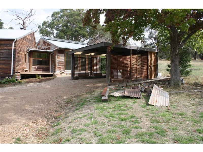 1 Simms Crt, Riddells Creek VIC 3431