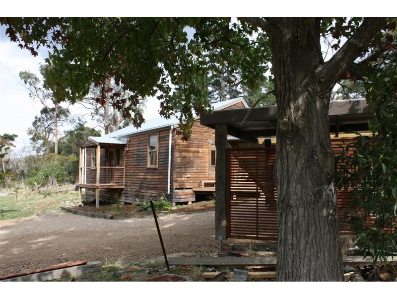 1 Simms Crt, Riddells Creek VIC 3431