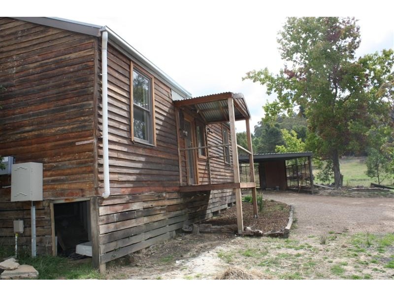 1 Simms Crt, Riddells Creek VIC 3431