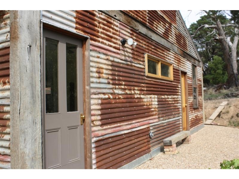 1 Simms Crt, Riddells Creek VIC 3431