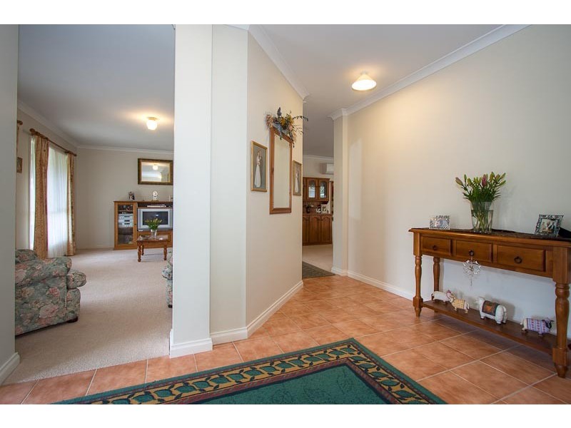 65 Kathryn Court, Riddells Creek VIC 3431