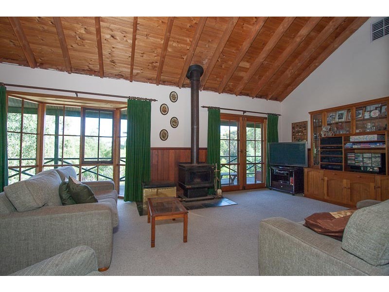 391 HOBBS RD, Gisborne VIC 3437