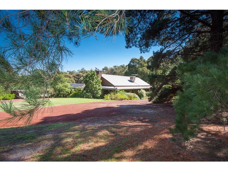 391 HOBBS RD, Gisborne VIC 3437