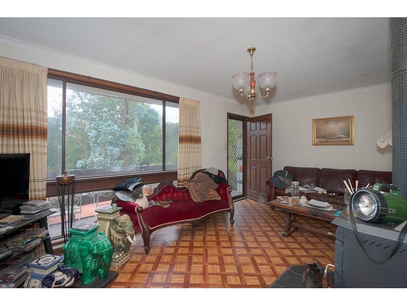 13 Scott Street, Macedon VIC 3440