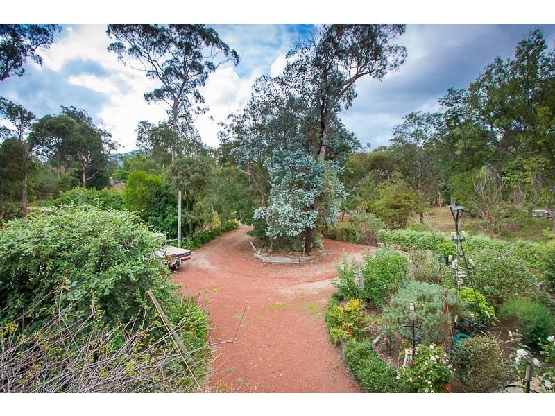 13 Scott Street, Macedon VIC 3440