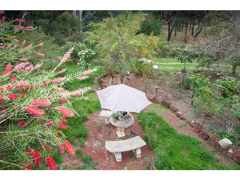 13 Scott Street, Macedon VIC 3440