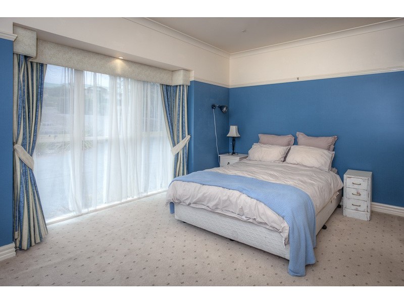 18 Wyralla Crescent, Gisborne VIC 3437