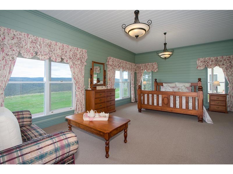 1370 BACCHUS MARSH RD, Bullengarook VIC 3437