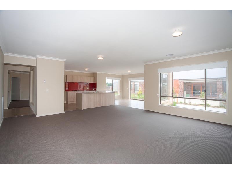 1 Bluegum Circuit, Riddells Creek VIC 3431