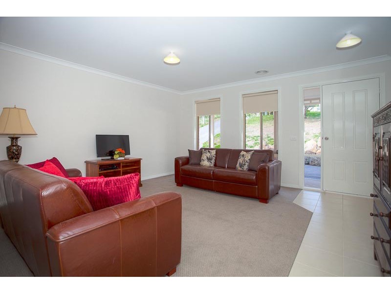 6 Wyralla Crescent, Gisborne VIC 3437