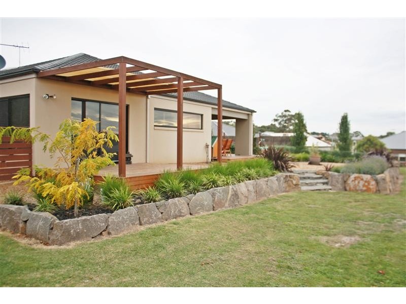 49 Parkview Street, Gisborne VIC 3437