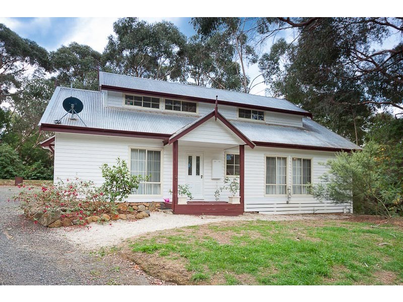3 Taylors Road, Mount Macedon VIC 3441