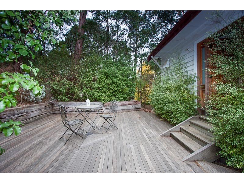 3 Taylors Road, Mount Macedon VIC 3441