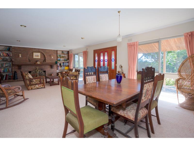 125 McGEORGE RD, Gisborne South VIC 3437