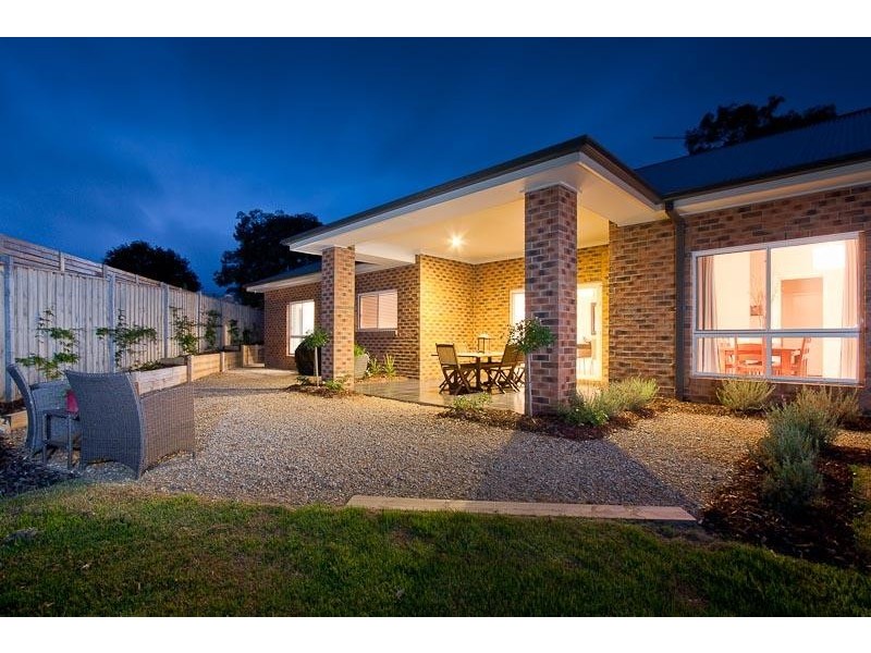 11-13 Dumbarton way, Gisborne VIC 3437