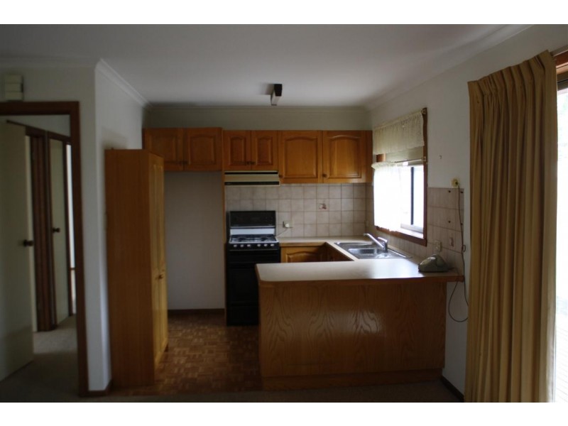 4/21 Hutton Street, Kyneton VIC 3444