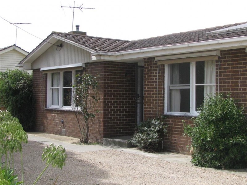 3 Racecourse Road, Riddells Creek VIC 3431