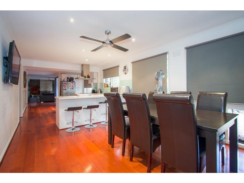 10 Hotham Avenue, Mount Macedon VIC 3441