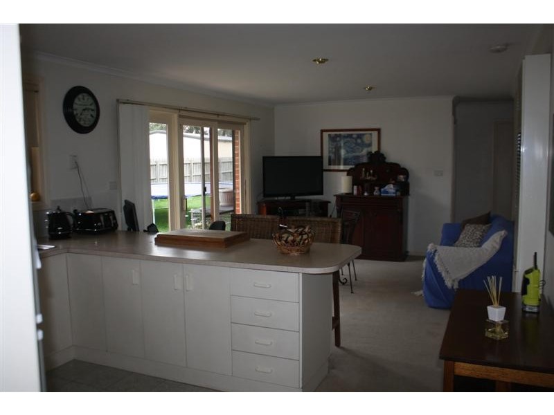 41 Sunnypark Close, Gisborne VIC 3437