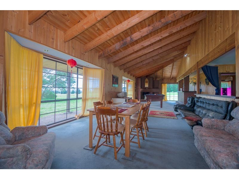 28 Cadana Road, Gisborne South VIC 3437