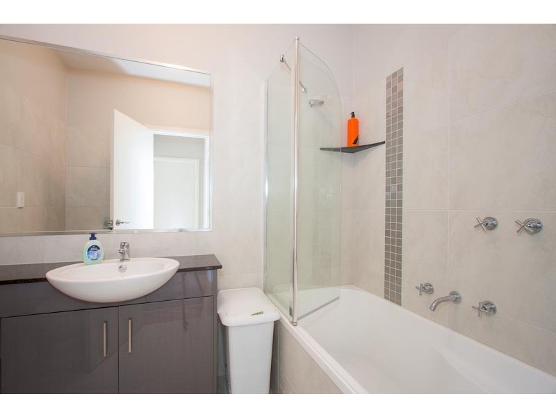 Unit 1/ 9 Rodney Street, Gisborne VIC 3437