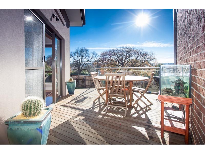 Unit 1/ 9 Rodney Street, Gisborne VIC 3437