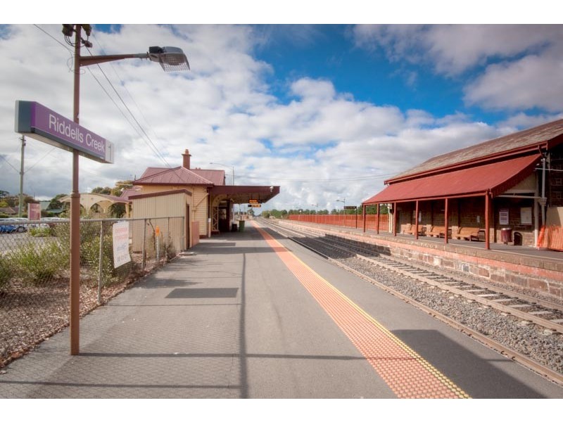 26 – 28 Mahoneys Road, Riddells Creek VIC 3431