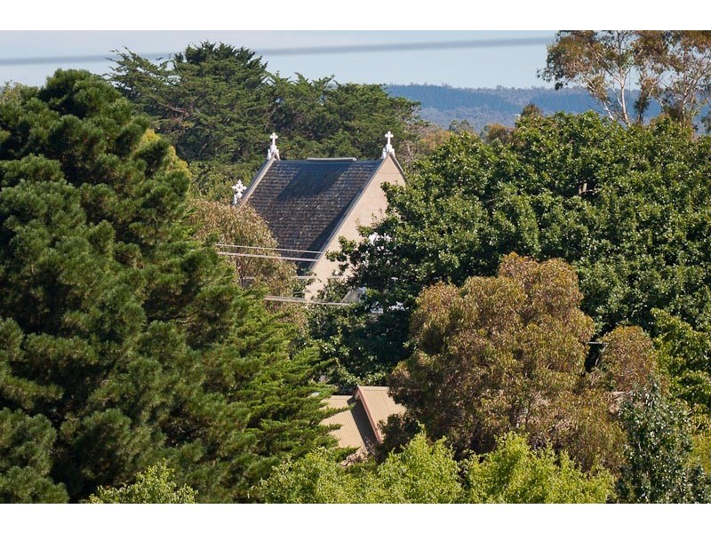 33 Calthorpe Street, Gisborne VIC 3437