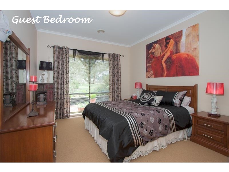 53 Honour Avenue, Macedon VIC 3440