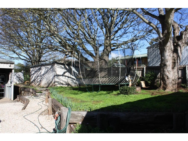 45 Stawell Street, Romsey VIC 3434