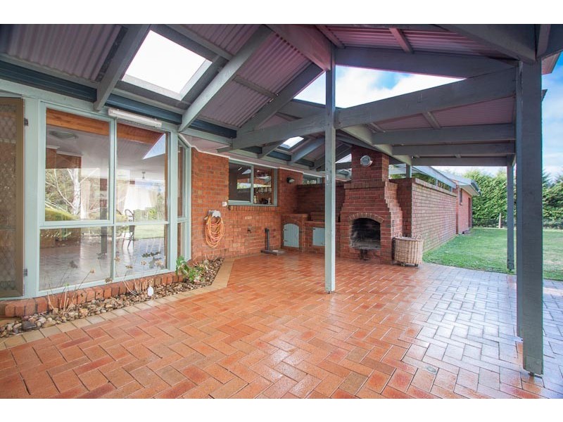 21 Skyline Drive, Gisborne VIC 3437