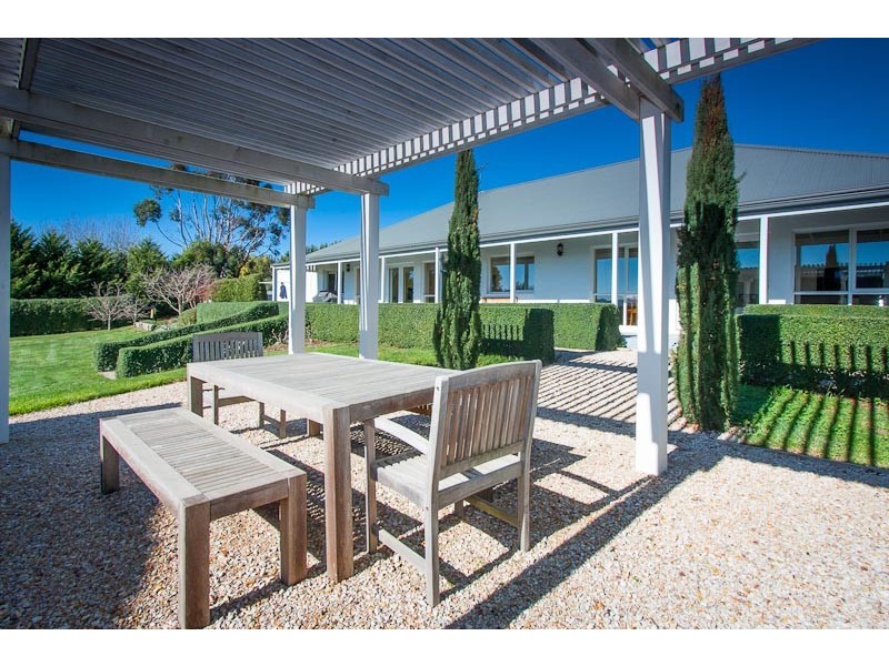 22 Jonathan Road, Gisborne VIC 3437