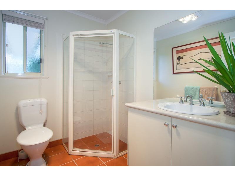 6 Galilee Court, New Gisborne VIC 3438