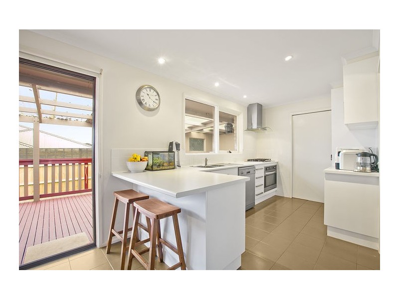 Unit 1/36 Grant Avenue, Gisborne VIC 3437