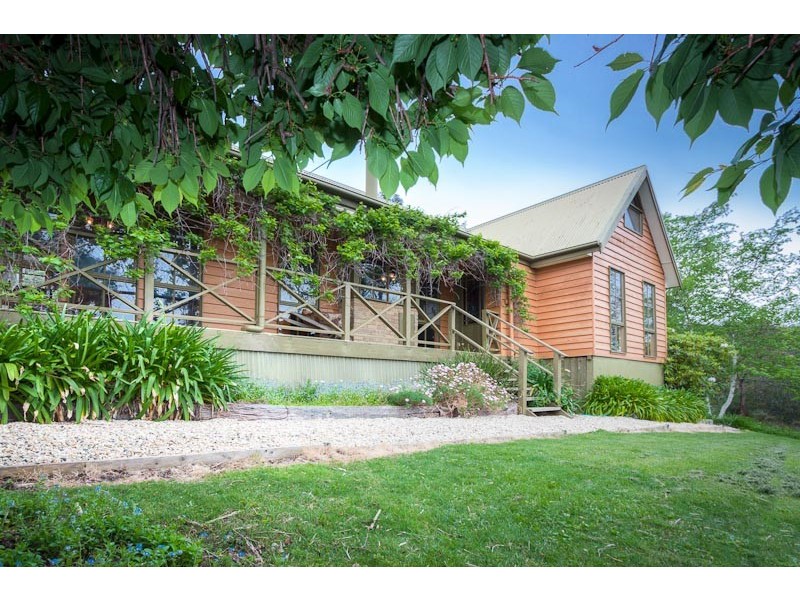 117 Mt Robertson Road, New Gisborne VIC 3438