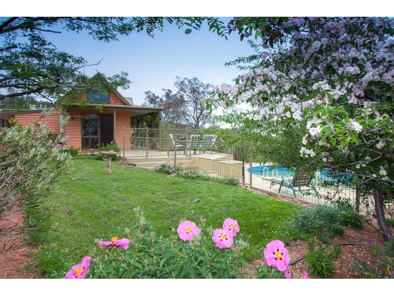 117 Mt Robertson Road, New Gisborne VIC 3438