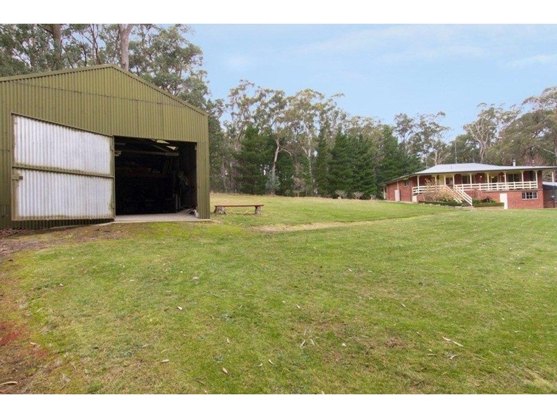 87 Halpern Road, Woodend VIC 3442