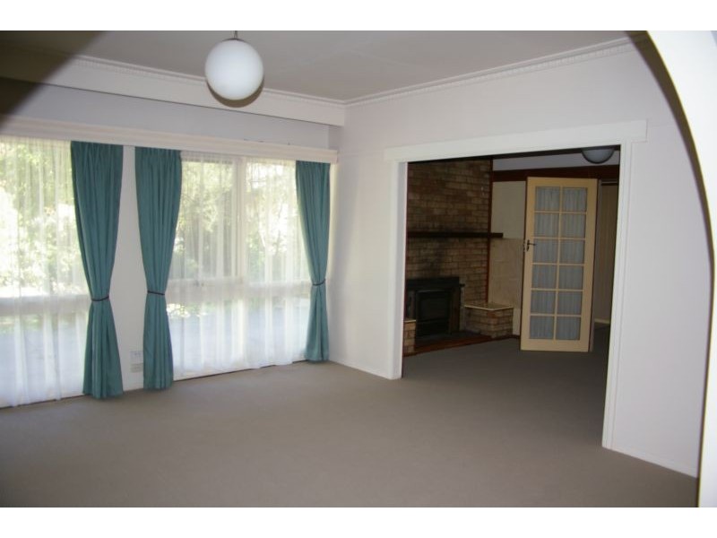 1/23 Savages Lane, Woodend VIC 3442