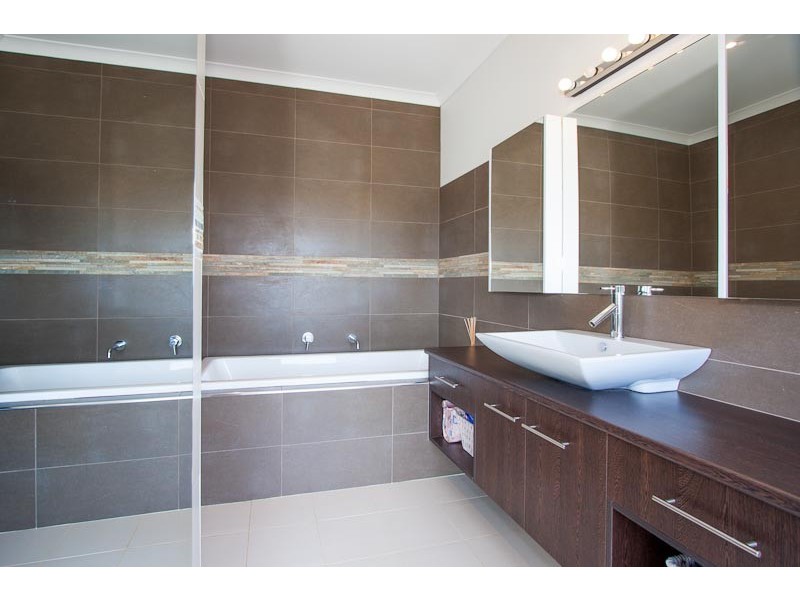 11 MT AITKEN WINERY DRIVE, Gisborne VIC 3437